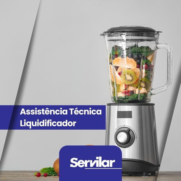Liquidificador em funcionamento, destacando o serviço de Assistência Técnica Liquidificador oferecido pela Servilar em Tubarão.